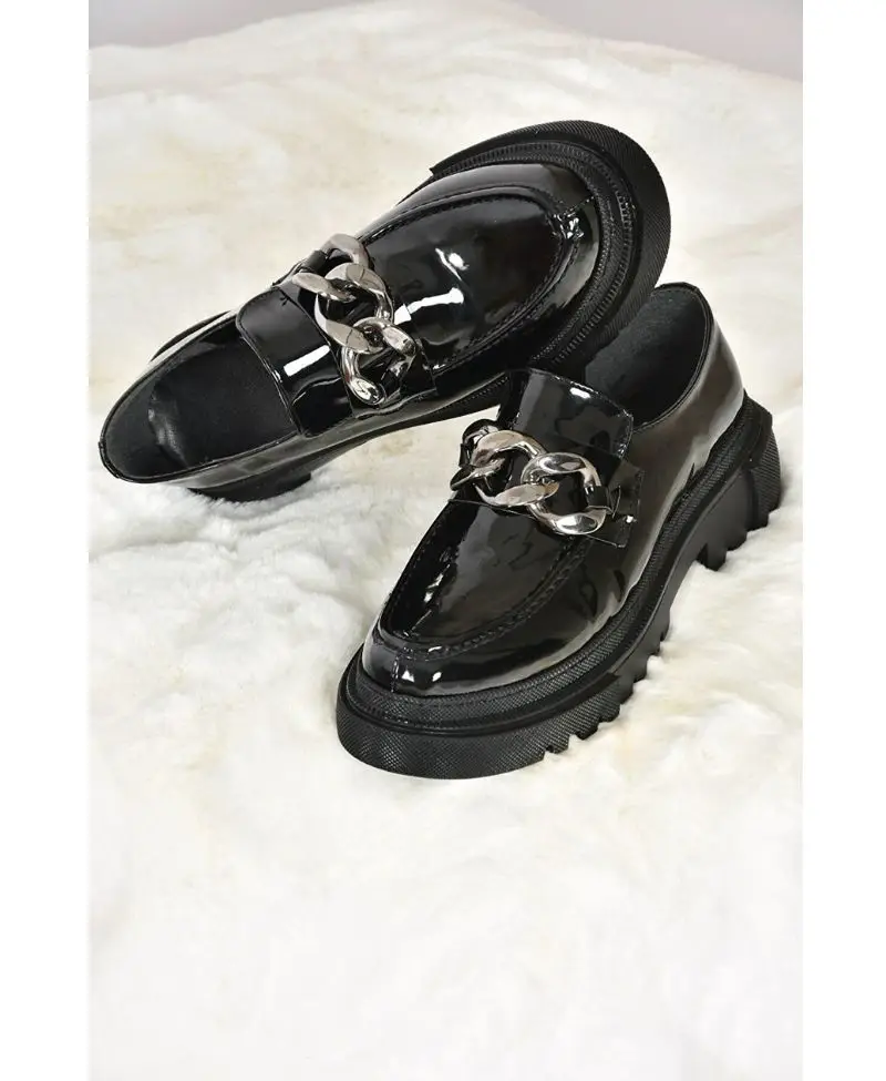 Kadın Siyah Rugan Kalın Tabanlı Günlük Ayakkabı Kadın Siyah Rugan Kalın Tabanlı Günlük Ayakkabı